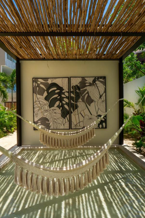 Modern Pool Access Near Downtown A105 Hotel *
